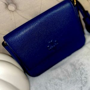AUTHENTIC Navy blue Tory Burch Thea crossbody with web strap